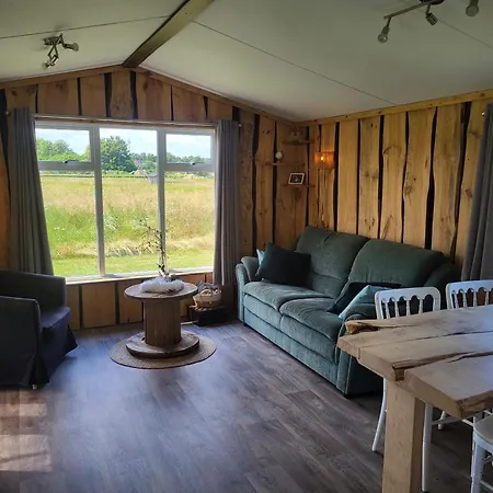 Hoeve Twente - De Bonte Specht Chalet Heythuysen